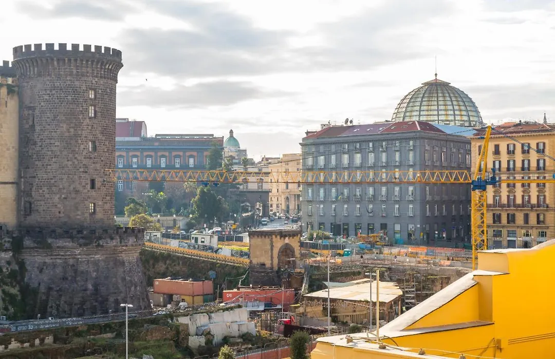 Piazza Municipio Apartments by Wonderful Italy-1